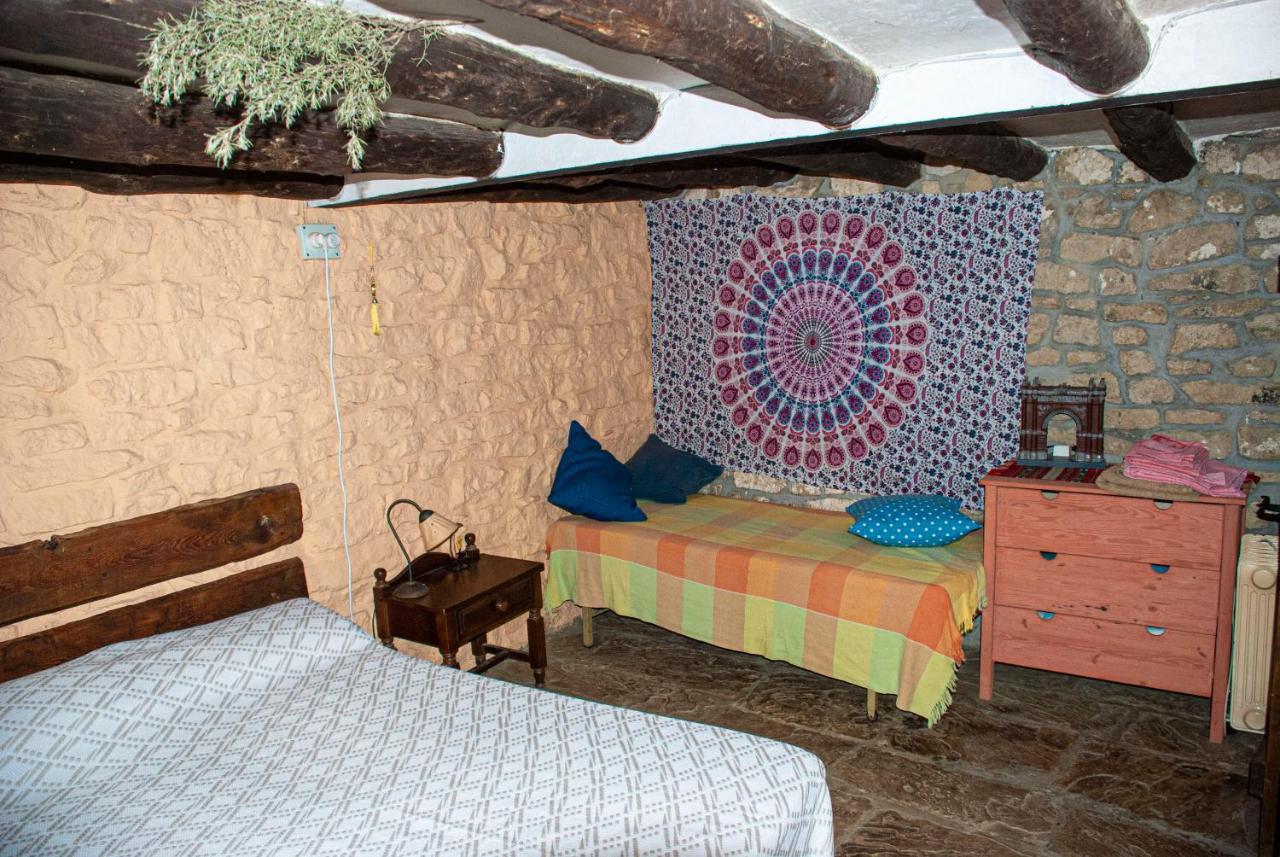 Casa Jalon Vendégház Santa Eulalia de Gállego Kültér fotó